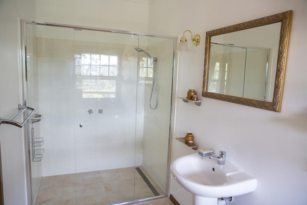 Buttercup Hill Bed & Breakfast Warburton Rom bilde
