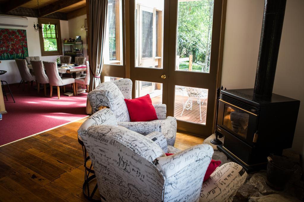 Buttercup Hill Bed & Breakfast Warburton Eksteriør bilde